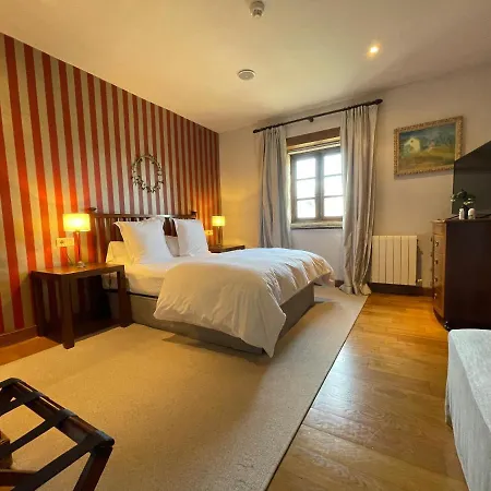 Rectoral De Cines Oza de los Ríos