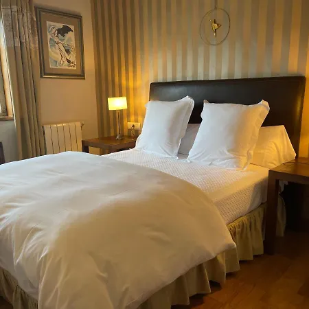 Hotel Rectoral De Cines