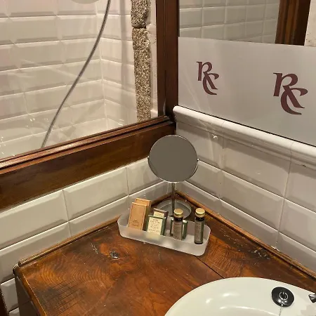 Hotel Rectoral De Cines Oza de los Ríos