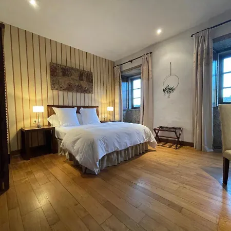 Hotel Rectoral De Cines Oza de los Ríos