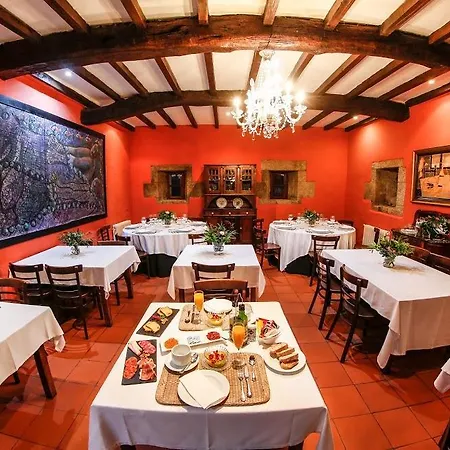 Rectoral De Cines Oza de los Ríos