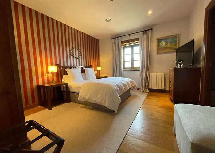 Rectoral De Cines Oza de los Ríos