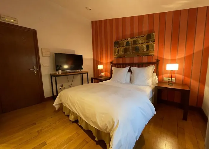 Rectoral De Cines Oza de los Ríos