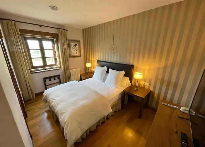 Rectoral De Cines Oza de los Ríos