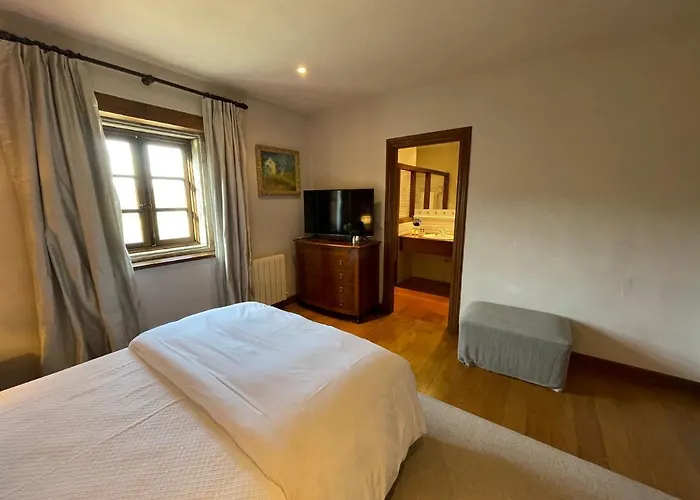 Rectoral De Cines Oza de los Ríos