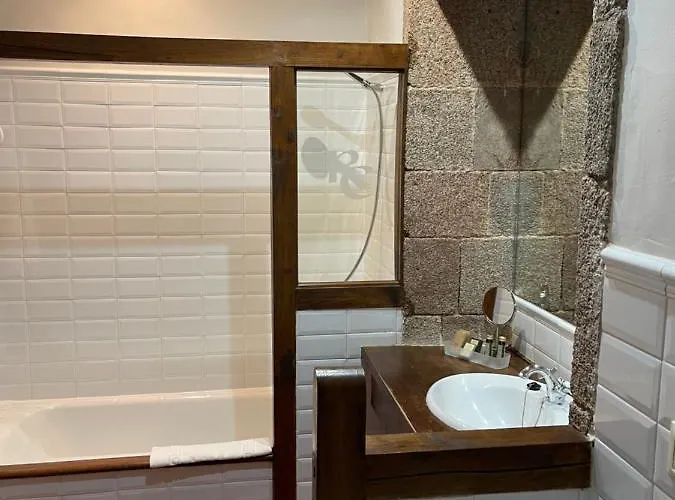 Hotel Rectoral De Cines 4*