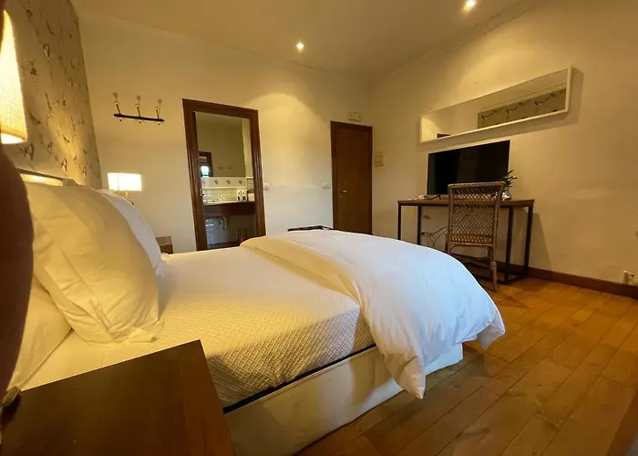 Rectoral De Cines Oza de los Ríos