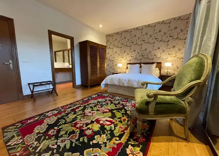 Hotel Rectoral De Cines Oza de los Ríos