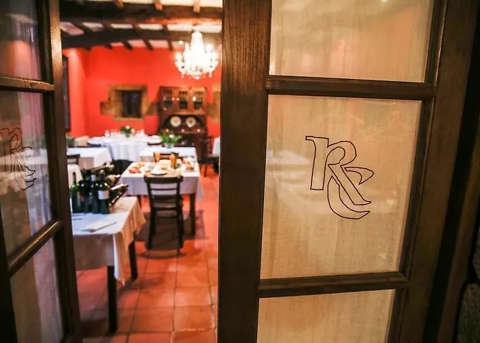 Rectoral De Cines Oza de los Ríos